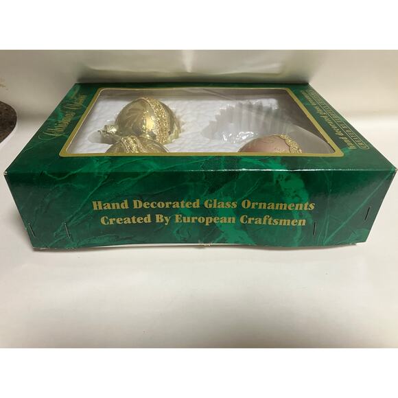 3 VTG Commodore Christmas Classics Ornaments Gold Glitter Hand-decorated VTG - Picture 4 of 5